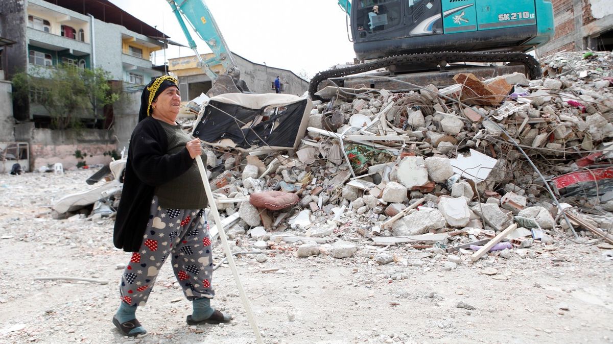 Zemětřesení v Hatay bylo horší než bombardování Drážďan, líčí záchranář